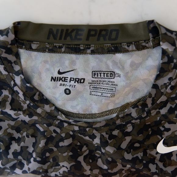Nike Pro Camo T - Picture 2 of 4